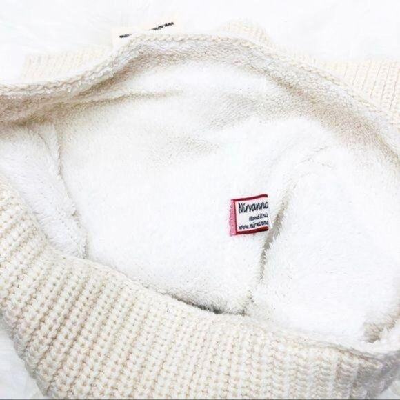 Nirvana Designs Rib Neck Warmer Handmade Merino Wool Knit Ivory from Nepal NWT - Picture 9 of 11